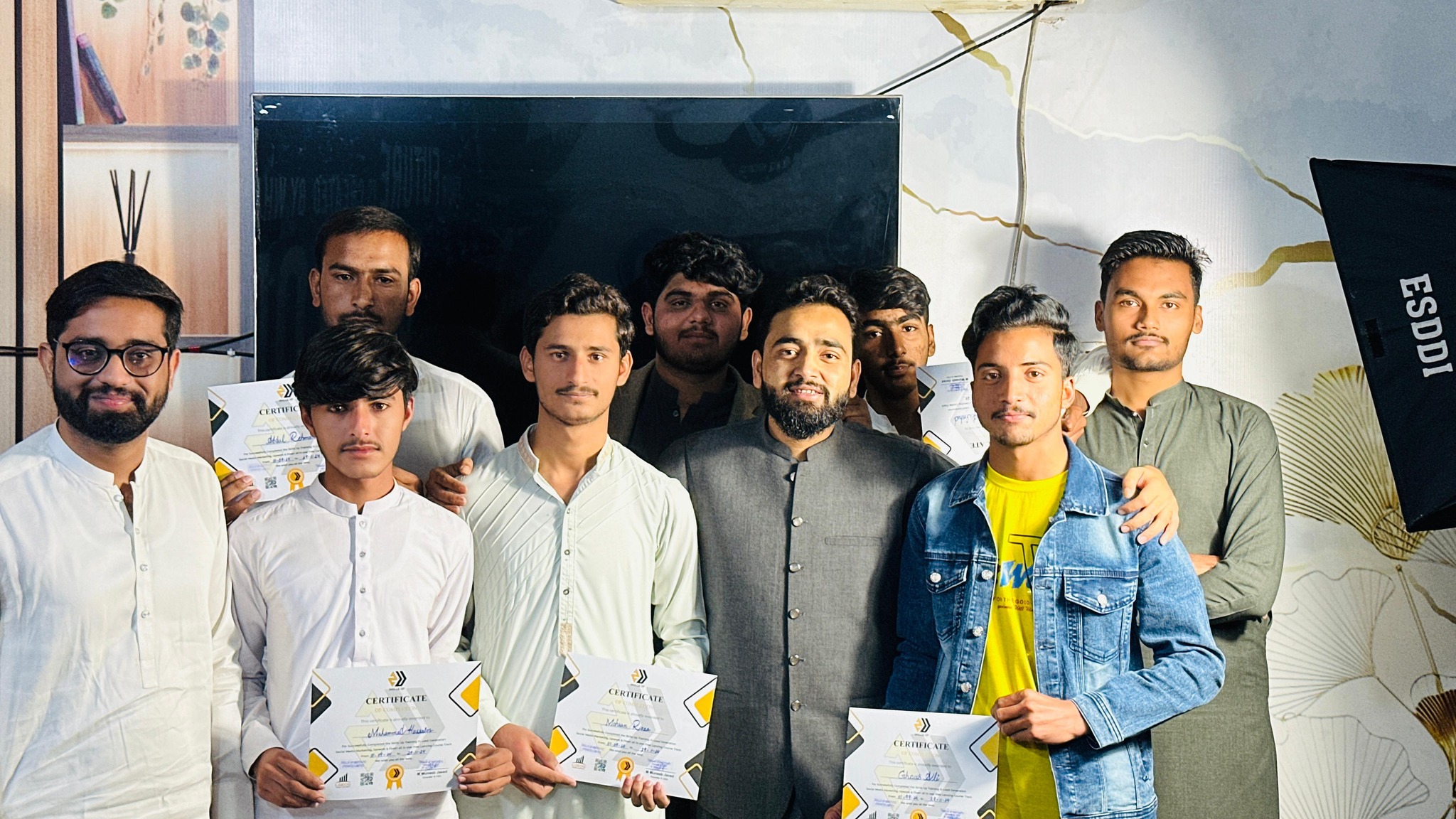 468636037_1122949053172009_784231635620871765_n